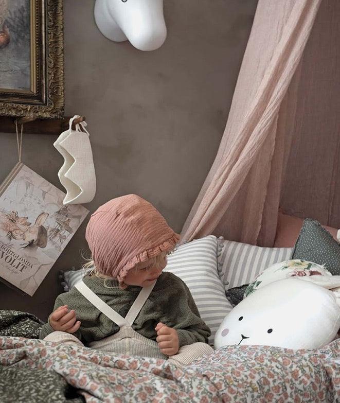 Perna forma iepuras, JaBaDaBaDo, din bumbac, alba, 25 x 45 cm - Elcokids