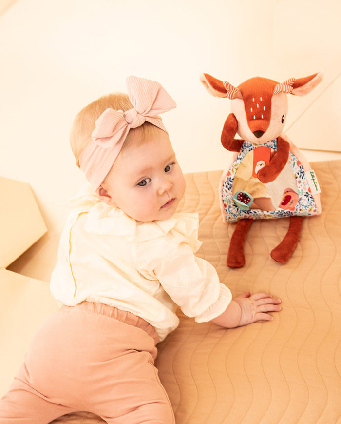 Jucarie cu activitati, Lilliputiens, Caprioara Stella cu oglinda, 3 luni+