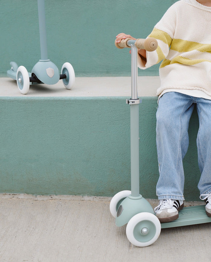 Trotineta cu trei roti, Banwood ECO, inaltime reglabila, verde, 3 ani+