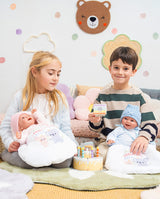 Papusa Llorens, Liam cu saculet de dormit albastru, cu sunete, 38 cm