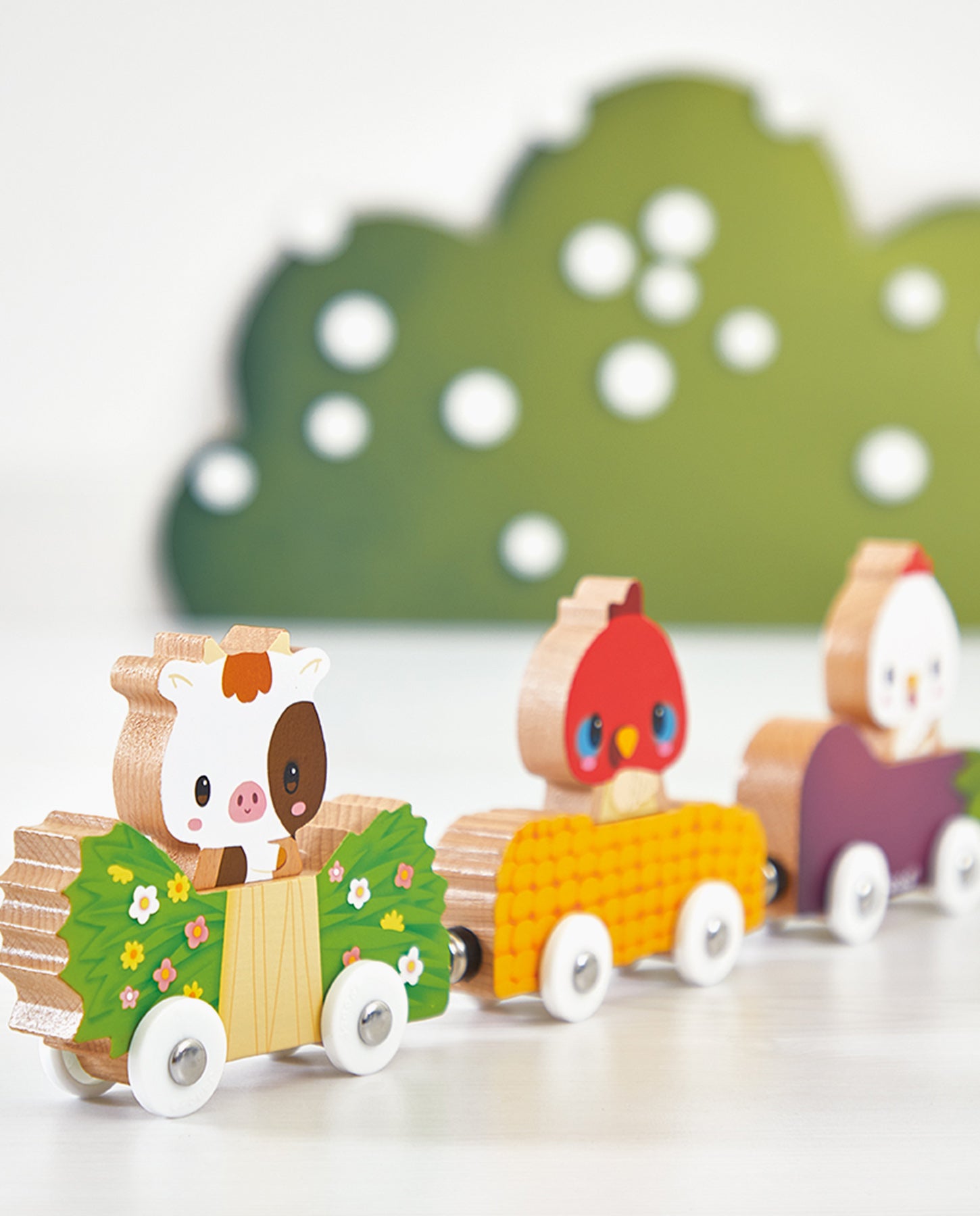 Set magnetic, Janod, Animalele de la ferma, cu 3 masinute, 18 luni+