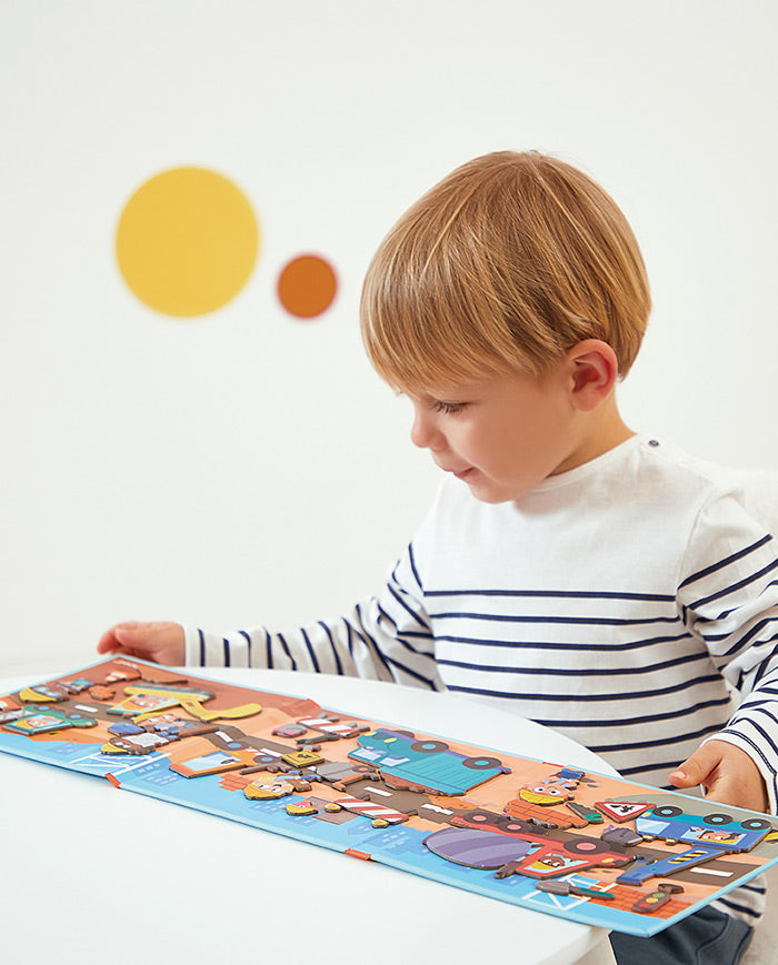 Joc plansa cu piese magnetice, Janod, santierul, 3 ani+