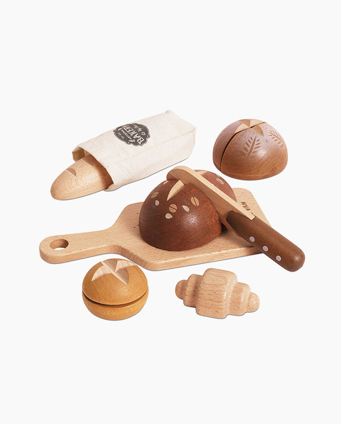 Set produse de patiserie, Le Toy Van, 12 piese, din lemn, 3 ani+