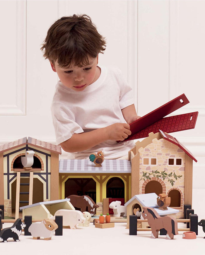 Ferma din lemn, Le Toy Van, multicolor, 3 ani+