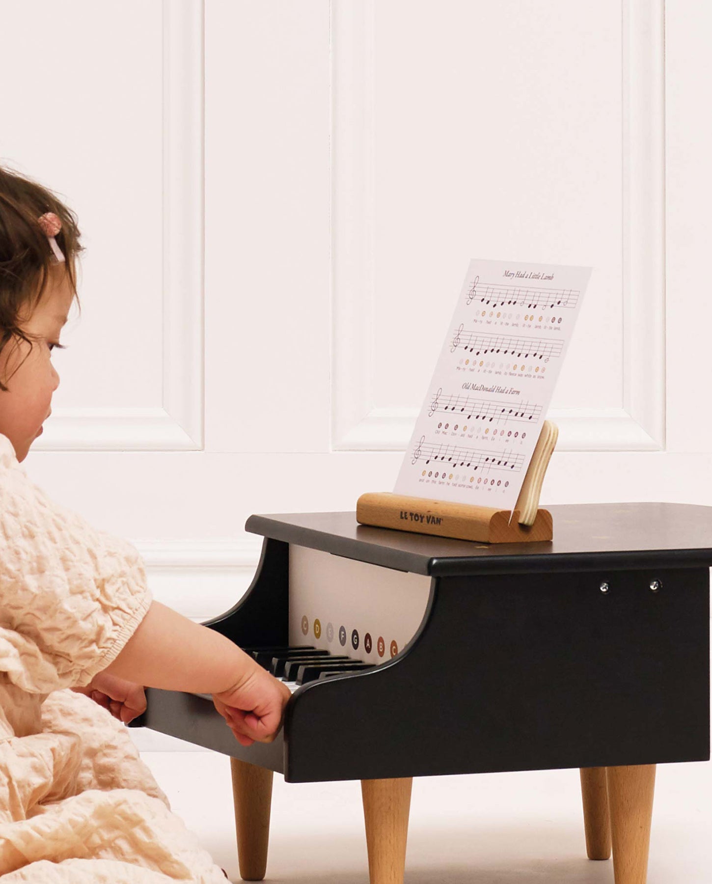 Pian din lemn, Le Toy Van, negru, 3 ani+