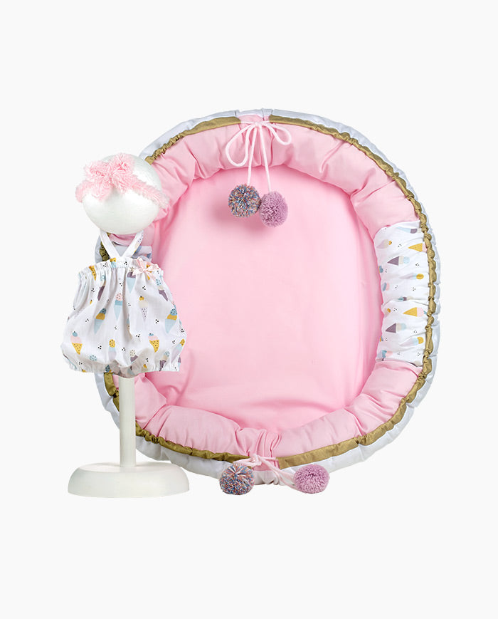 Imbracaminte Llorens, Bebelusi 42 cm, cu bentita si patut roz, 5 piese, 3 ani+